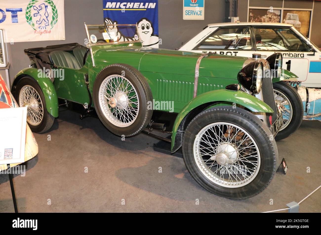 Esposizione di vetture Jaguar di lusso 1930s Foto Stock
