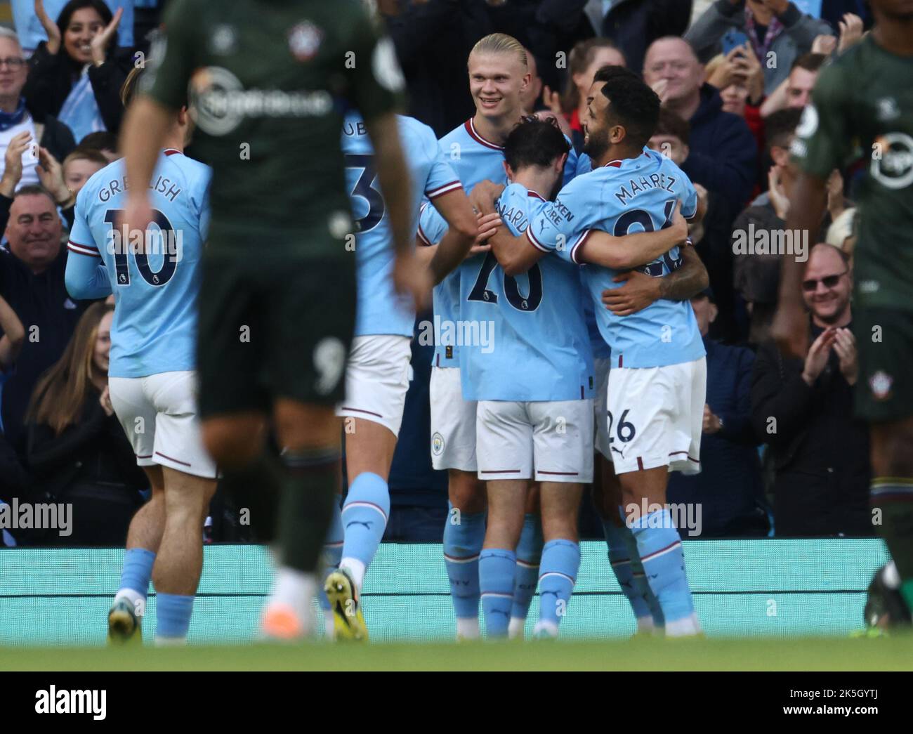 Stoke, Inghilterra, 8th ottobre 2022. Erling Haaland di Manchester City festeggia il suo quarto gol durante la partita del campionato Sky Bet al Bet365 Stadium di Stoke. Il credito per le immagini dovrebbe essere: Andrew Yates / Sportimage Credit: Sportimage/Alamy Live News Foto Stock