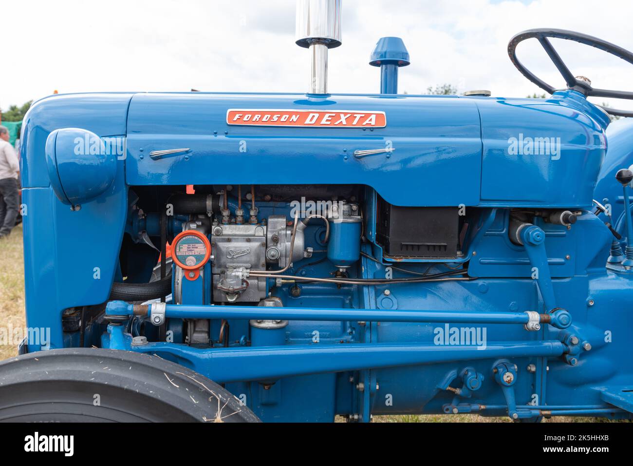 Ilminster.Somerset.United Kingdom.August 21st 2022.A Fordson Dexta restaurato è in mostra ad un evento di coltivazione di Yesterdays Foto Stock