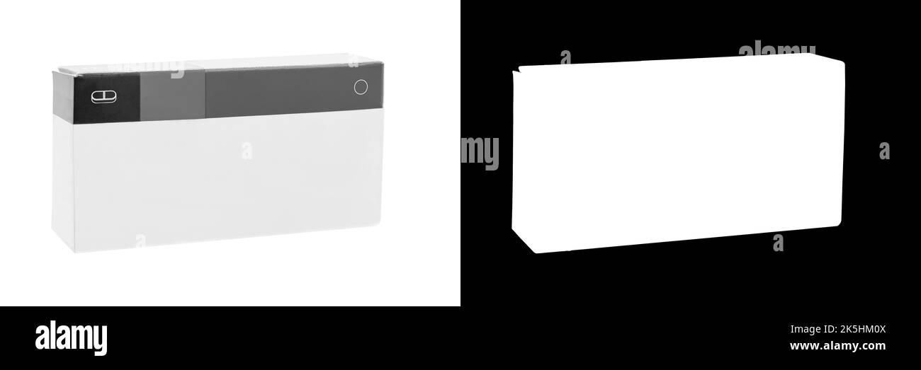 Scatola di cartone realistica per modello di farmaco isolato su sfondo bianco con maschera di ritaglio. Mockup per il tuo design Foto Stock