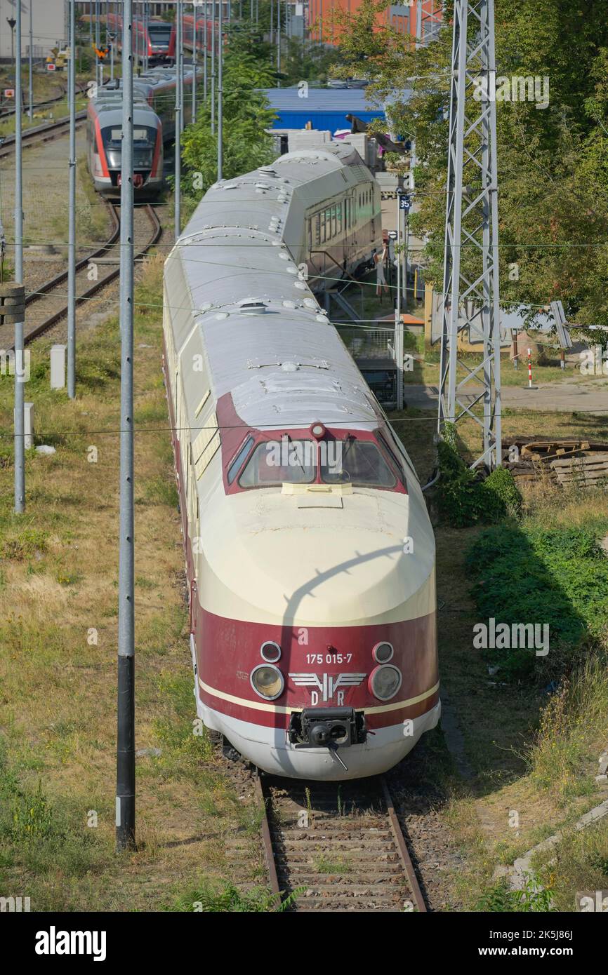 Treno statale GDR, stazione ferroviaria, Lichtenberg, Berlino, Germania Foto Stock