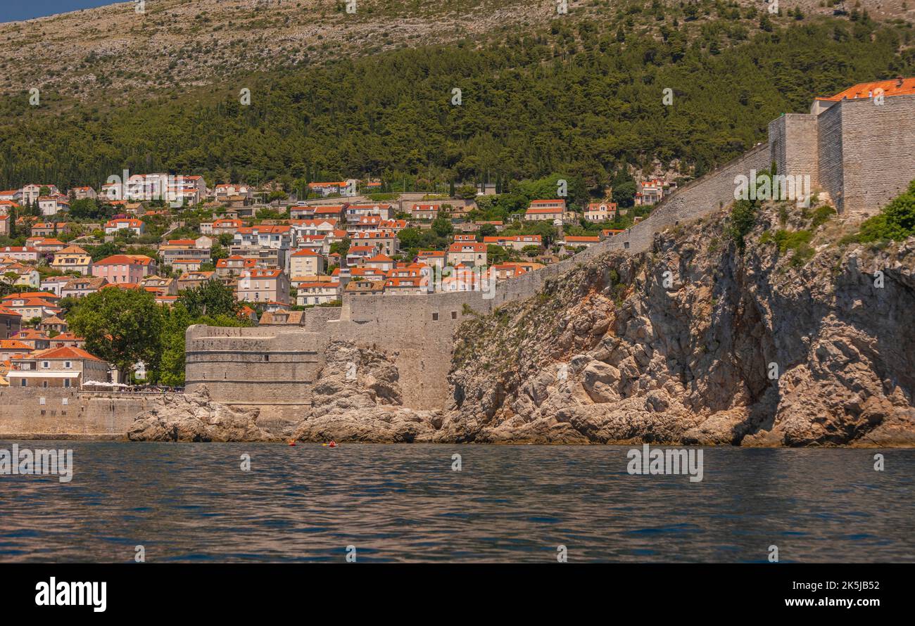 DUBROVNIK, CROAZIA, EUROPA - la città fortificata di Dubrovnik sulla costa della Dalmazione. Foto Stock