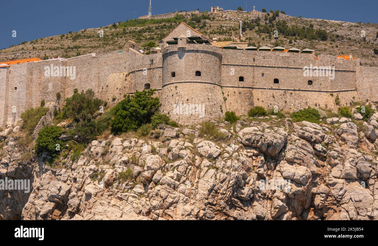 DUBROVNIK, CROAZIA, EUROPA - la città fortificata di Dubrovnik sulla costa della Dalmazione. Foto Stock