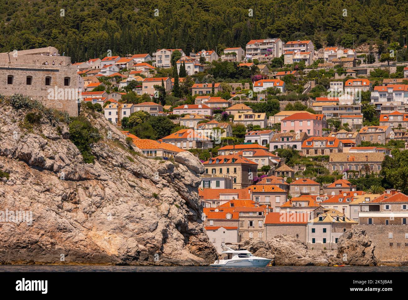 DUBROVNIK, CROAZIA, EUROPA - la città fortificata di Dubrovnik sulla costa della Dalmazione. Foto Stock