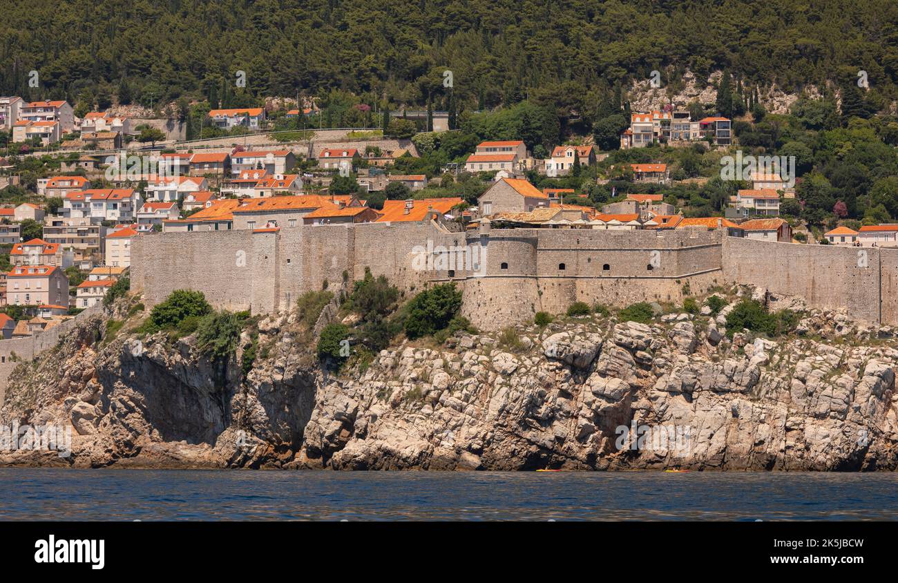 DUBROVNIK, CROAZIA, EUROPA - la città fortificata di Dubrovnik sulla costa della Dalmazione. Foto Stock