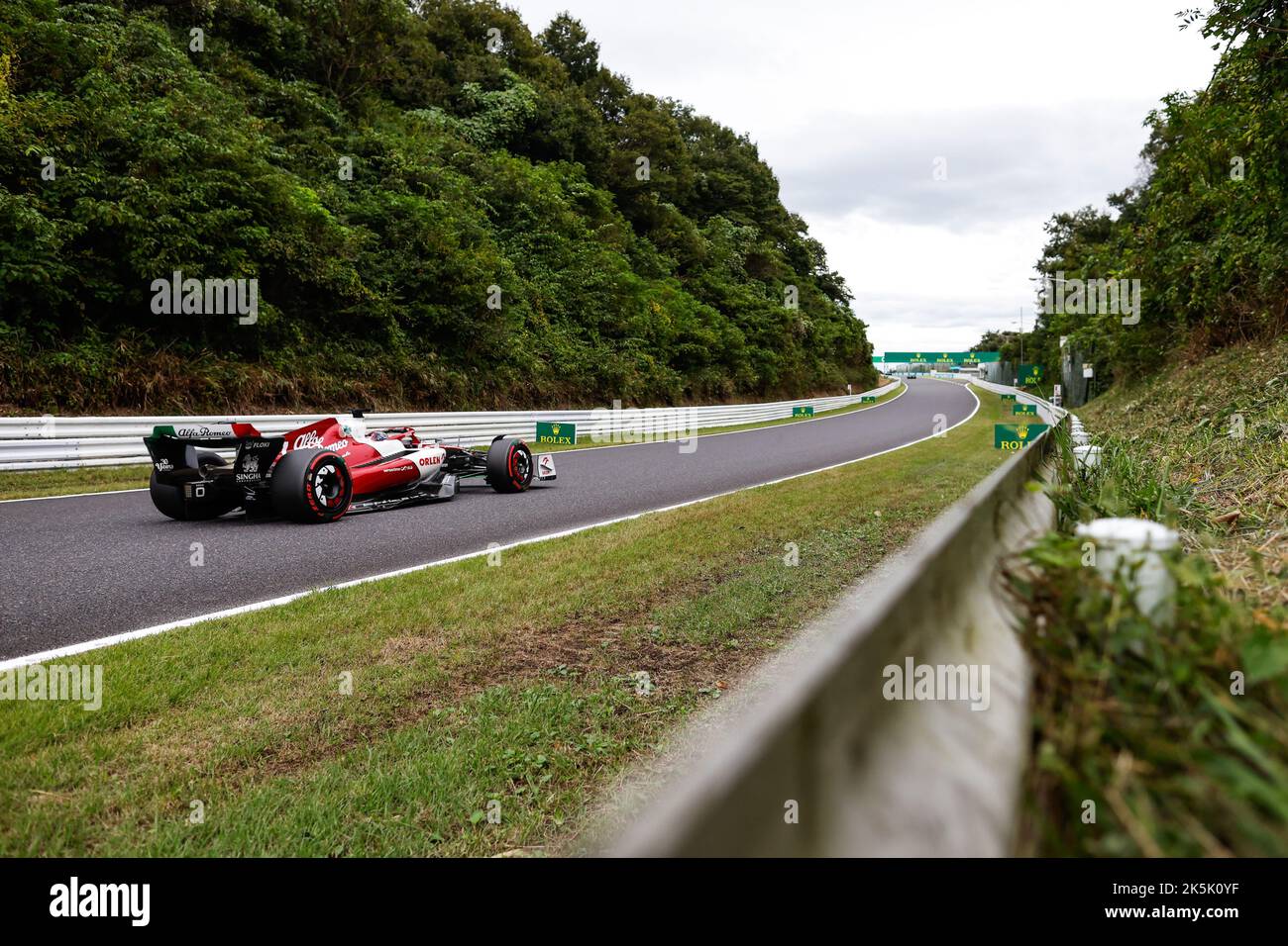 77 BOTTAS Valtteri (fin), Alfa Romeo F1 Team ORLEN C42, azione in occasione del Gran Premio di Formula 1 Honda 2022, 18th° round del Campionato del mondo FIA di Formula uno 2022 dal 7 al 9 ottobre 2022 sul Suzuka International Racing Course, a Suzuka, Prefettura di mie, Giappone - Foto: DPPI/DPPI/LiveMedia Foto Stock