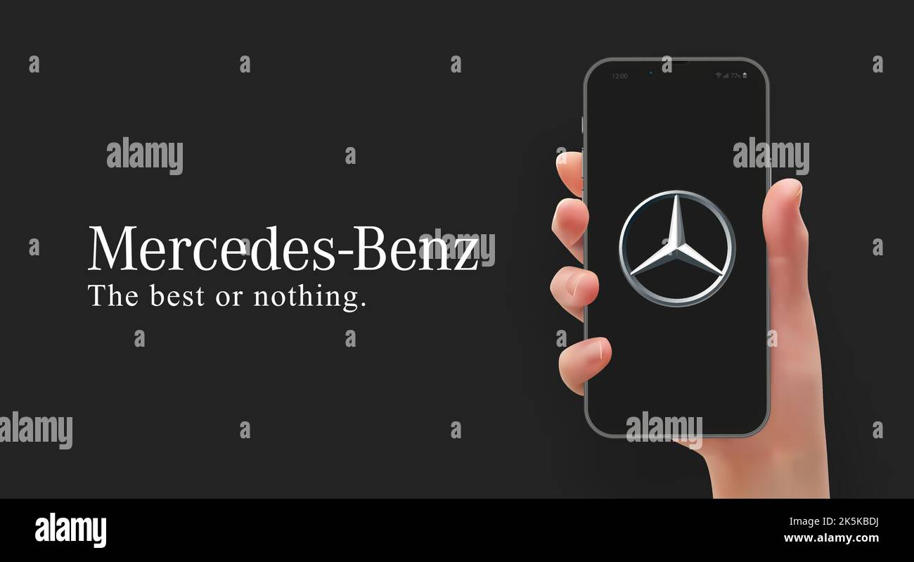 Donna che tiene lo smartphone con il logo Mercedes auto, in formato vettoriale Illustrazione Vettoriale