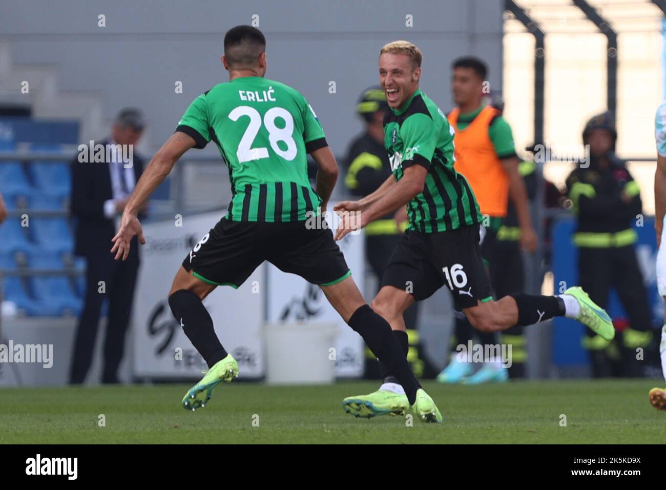Stadio MAPEI, Reggio Emilia, Italia, 08 ottobre 2022, Davide Frattesi (US Sassuolo) festeggia durante US Sassuolo vs Inter - FC Internazionale - i Foto Stock
