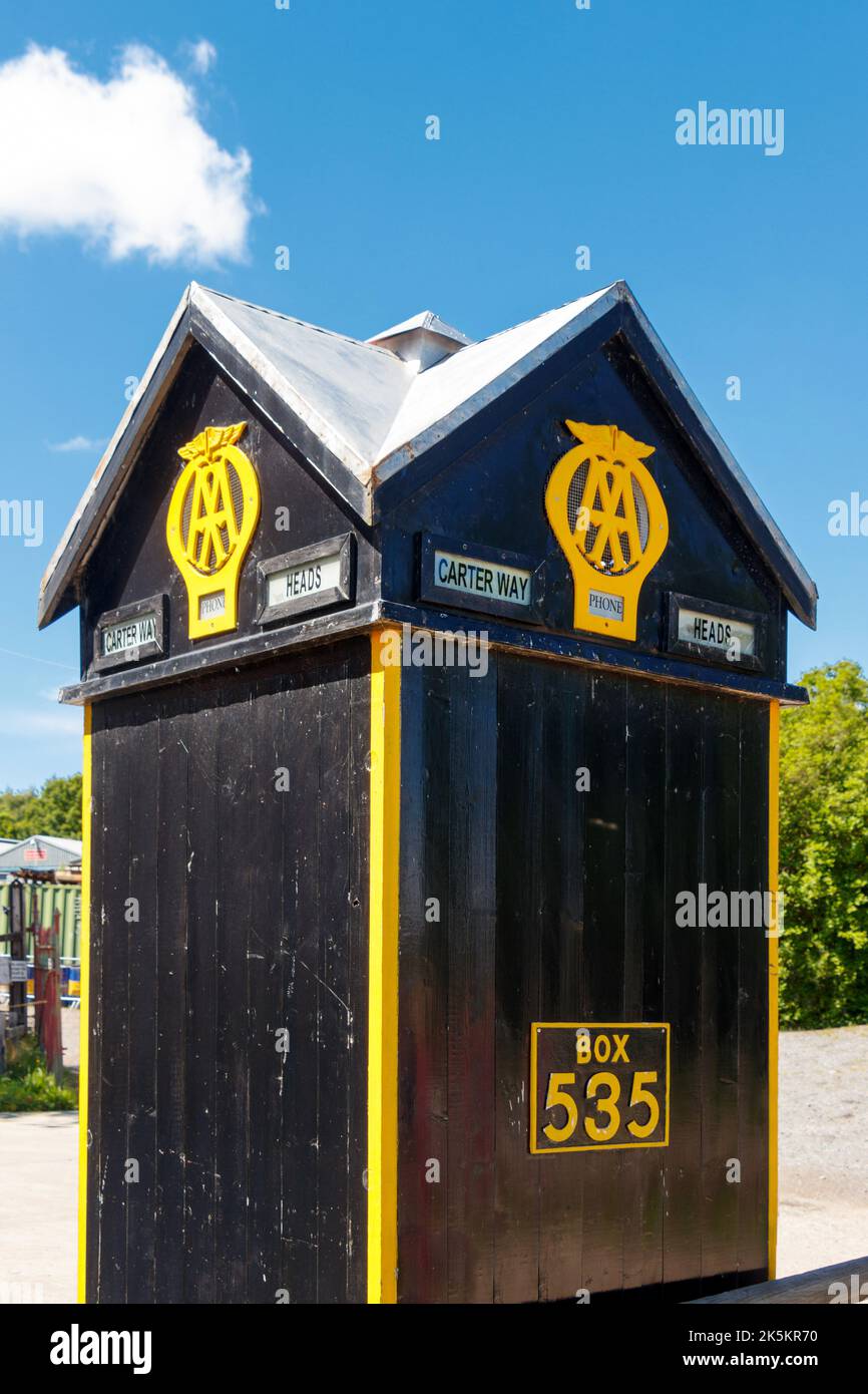 Vintage AA telefono di emergenza numero 535 carter Way dirige il museo beamish Foto Stock