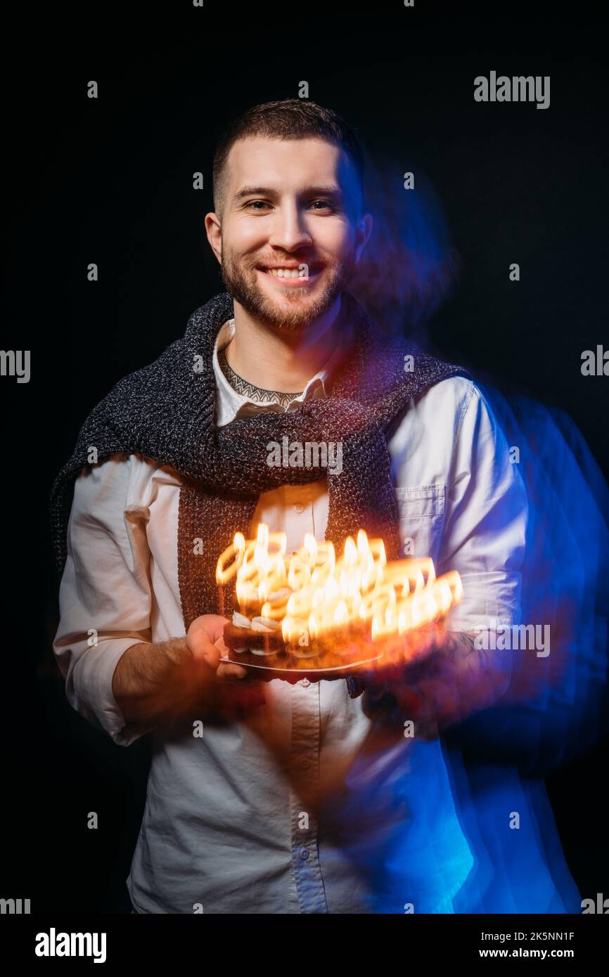 buon compleanno felice uomo festa panetteria vacanza Foto Stock