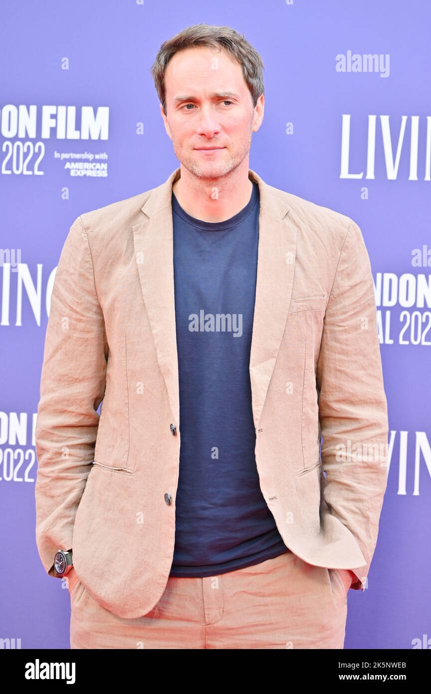 Londra, Regno Unito. 09th Ott 2022. Oliver Chris arriva al Living - UK Premiereof the BFI London Film Festival’s 2022 il 9th ottobre 2022 al Royal Festival Hall di Londra, Regno Unito. Credit: Vedi li/Picture Capital/Alamy Live News Foto Stock