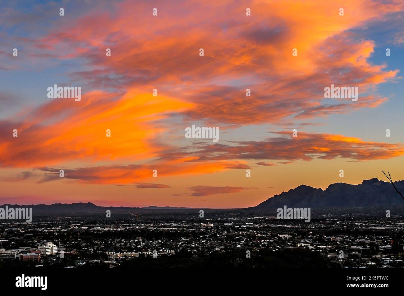 Tucson, Arizona, al tramonto Foto Stock