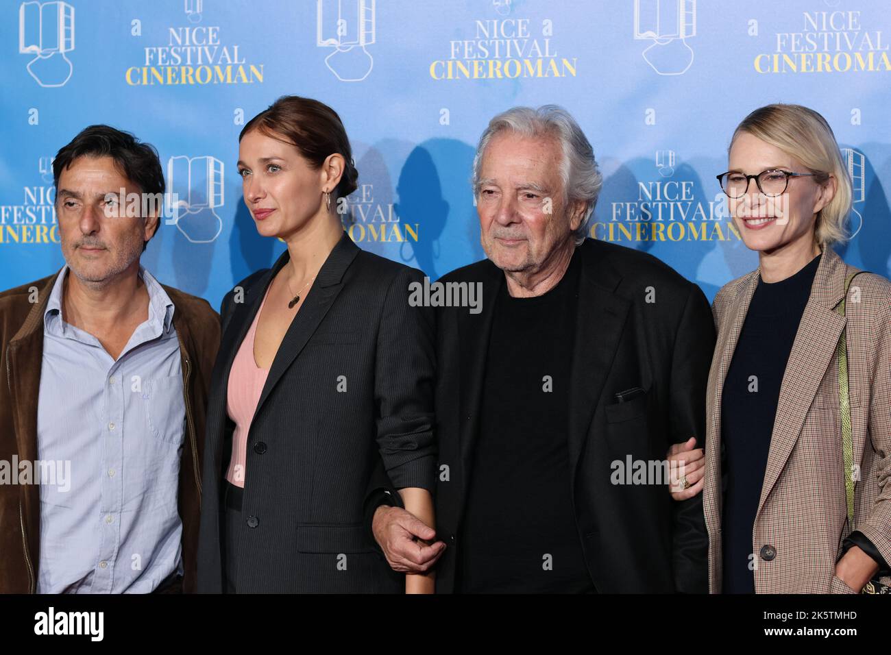 Nizza, Francia su 9. 2022 ottobre: Attrici Caroline Anglade, Pascale Arbillot, attore Pierre Ardisti, attore Yvan Attal, partecipano al Film 'Maestro' Cineroman il 09 10 2022 ottobre a Nizza Gare du Sud (Foto di Thierry CARPICO / ATPImages) (CARPICO Thierry / ATP / SPP) Foto Stock