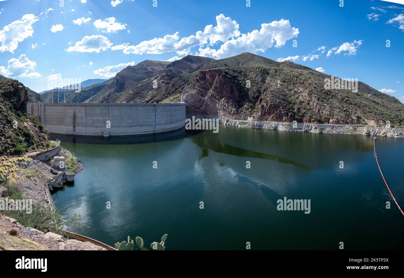 Il serbatoio della diga Theodore Roosevelt Foto Stock