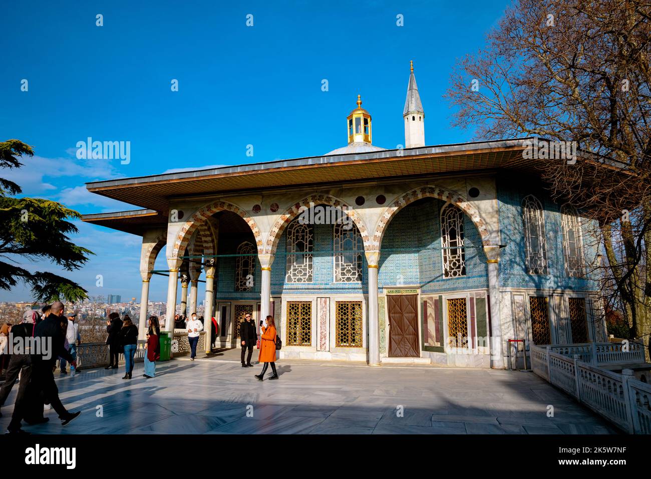 Palazzo Topkapi. Padiglione di Baghdad o Bagdat Kosku nel Palazzo Topkapi. Viaggio a Istanbul foto di sfondo. Istanbul Turchia - 12.27.2021 Foto Stock
