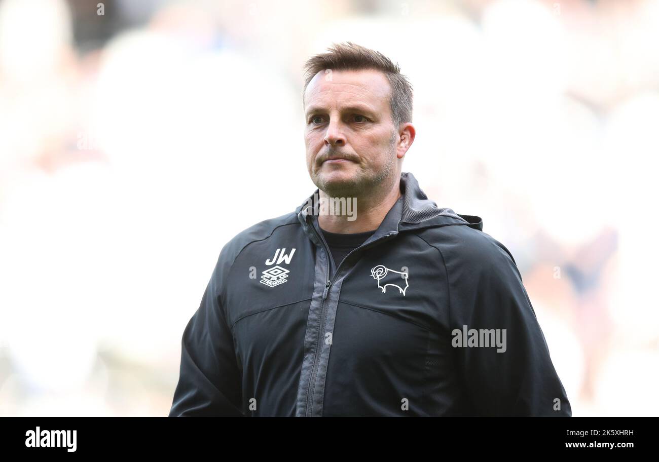 Il primo allenatore di sviluppo della squadra della contea di Derby Justin Walker durante la partita della Sky Bet League One al Pride Park, Derby. Data immagine: Sabato 8 ottobre 2022. Foto Stock