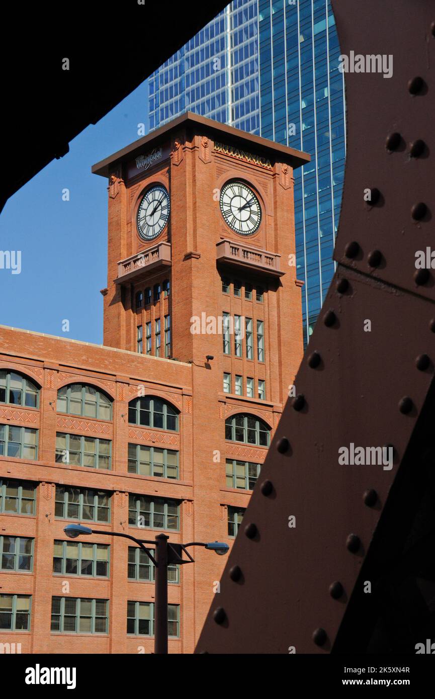 Edificio Reid Murdoch lungo il fiume Chicago, Lasalle Street Bridge, Chicago, Illinois Foto Stock