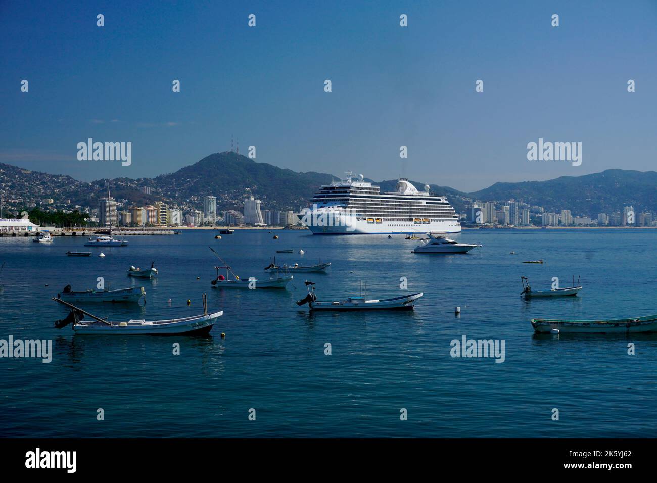 Nave da crociera Seas Explorer, Acapulco, Messico Foto Stock