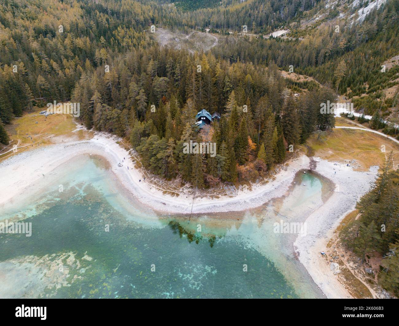 Veduta aerea del Lago Verde di St. Katharein Tragöß, Stiria, Austria Foto Stock