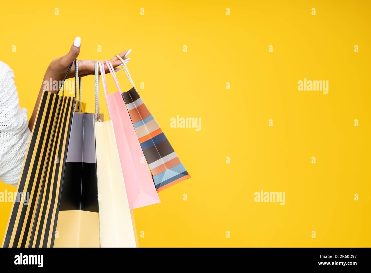 shopping vendita shopaholic stile di vita borse donna Foto Stock