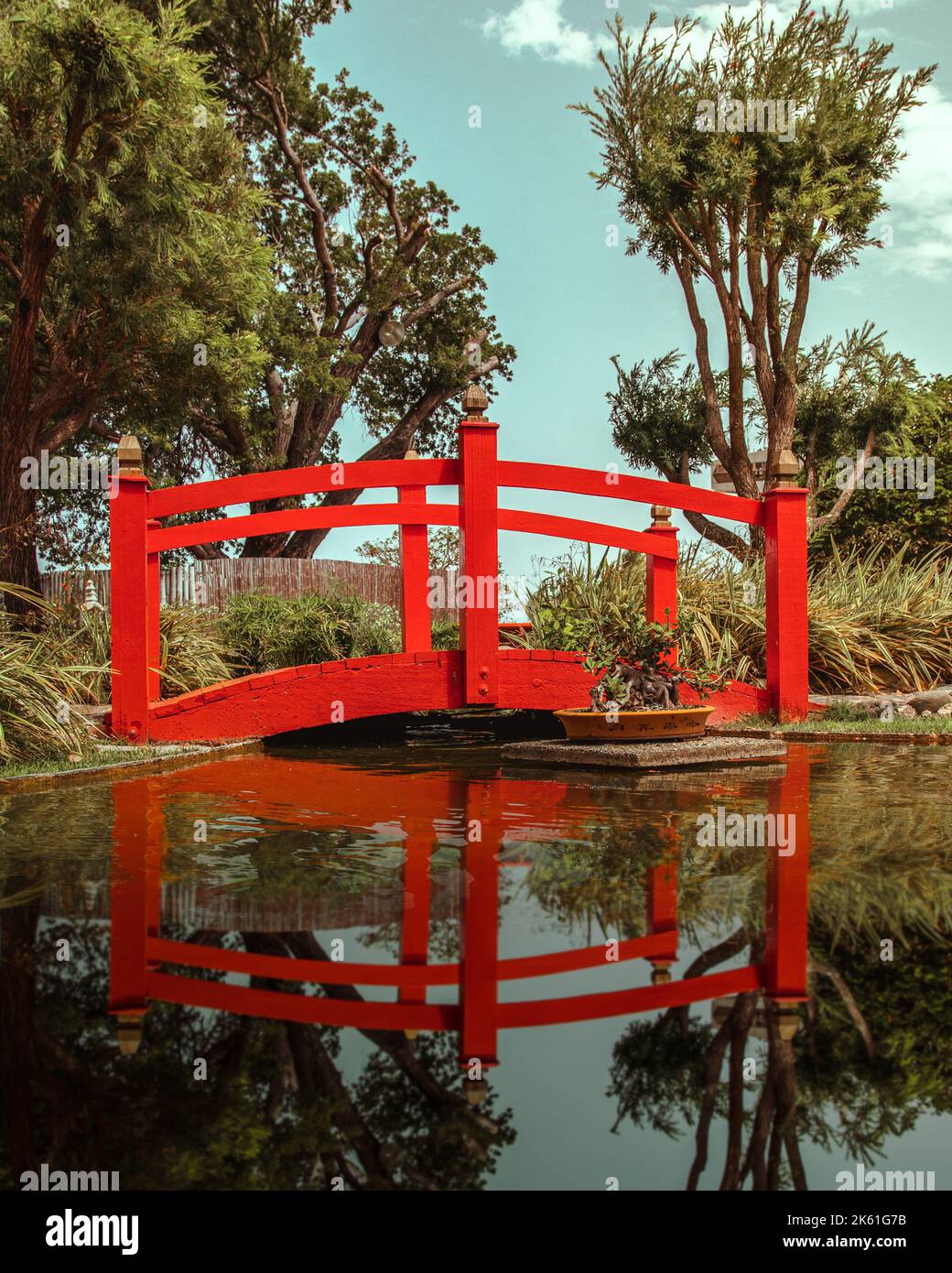 Puerto Rico giardino giapponese mini parco delizioso dojo in legno Foto Stock