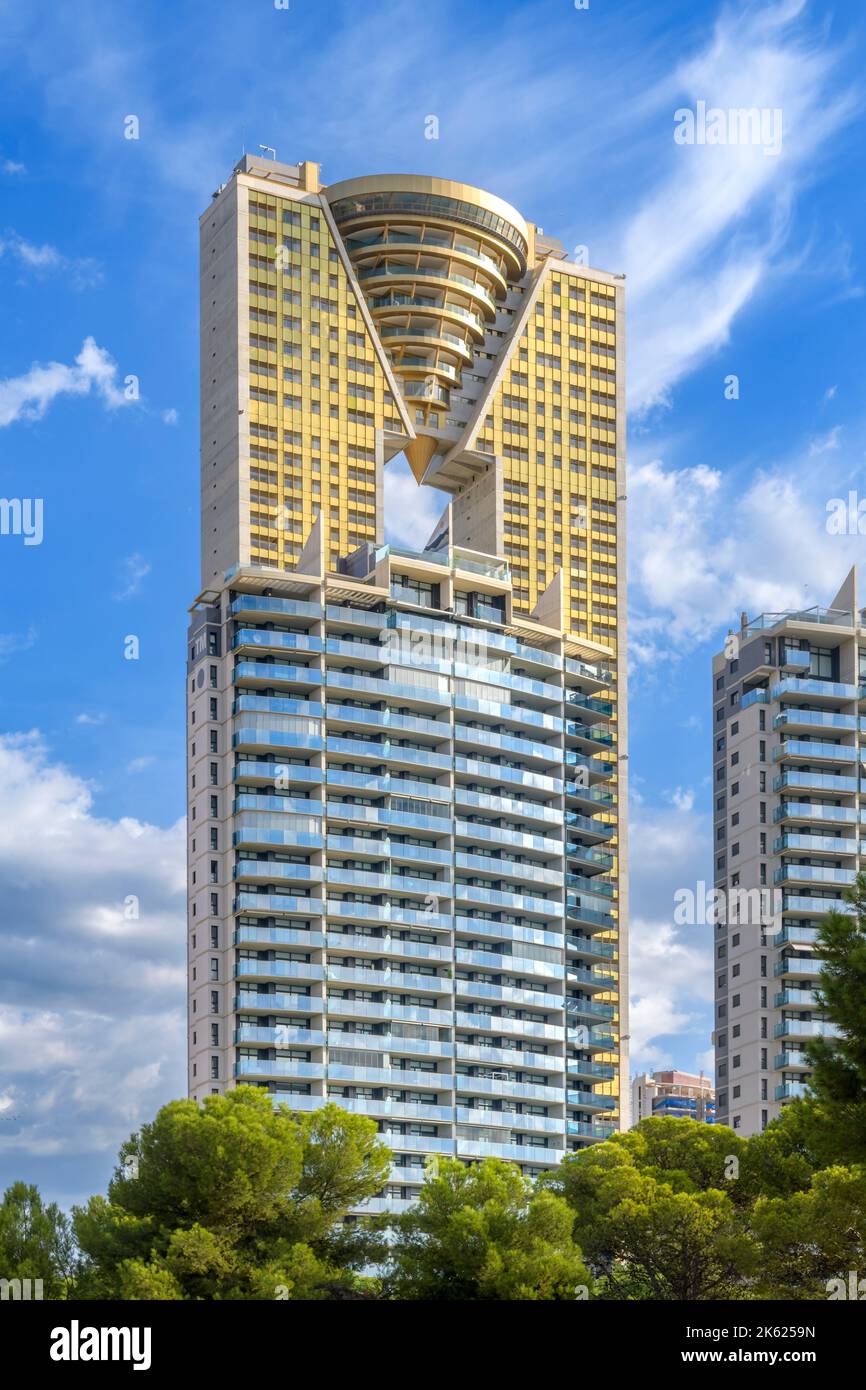 Recentemente completato edificio Intempo torre blocco di appartamenti a Benidorm sulla Costa Blanca del Mar Mediterraneo, Spagna. Foto Stock