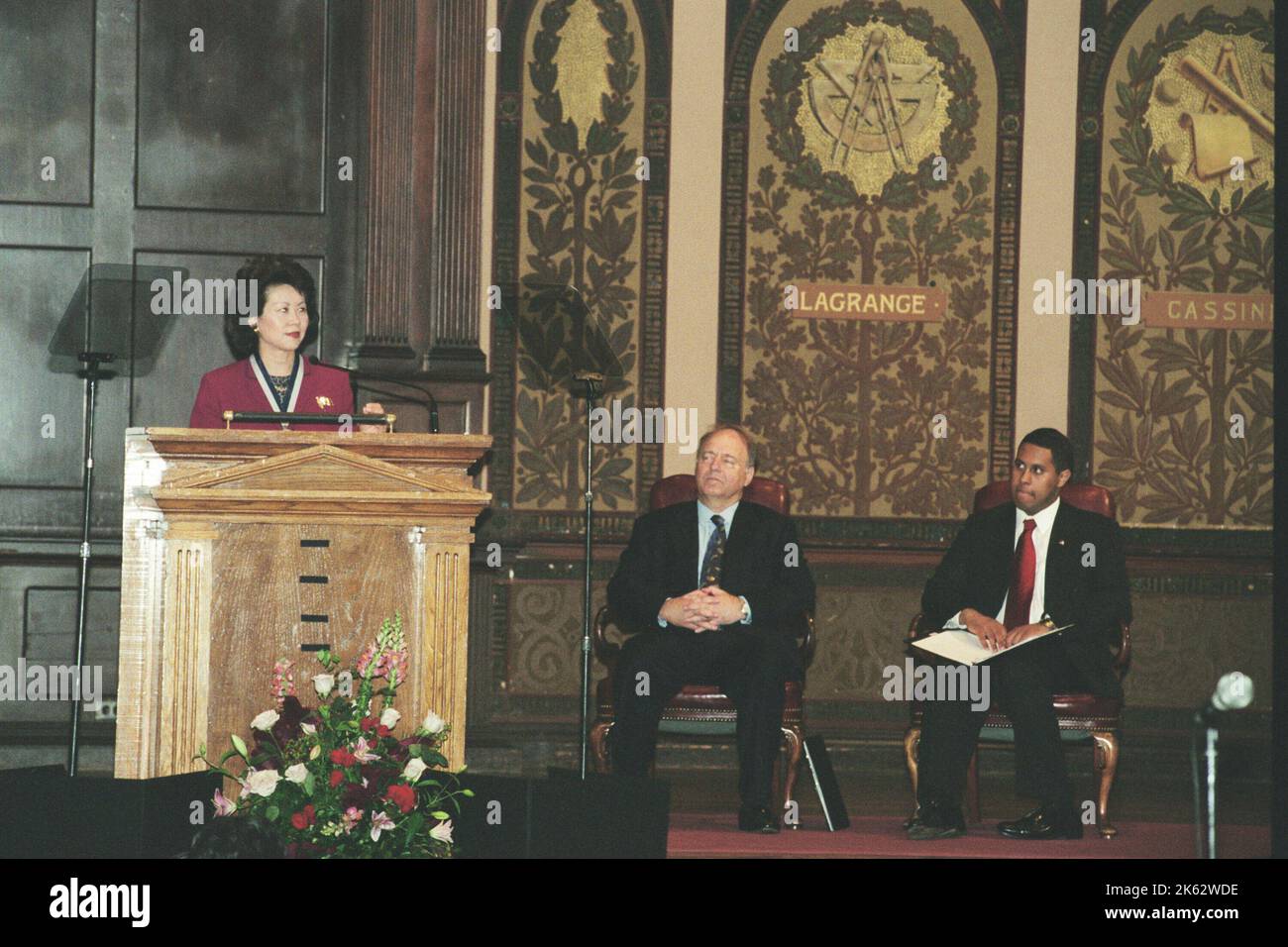 Segreteria - Segretario Elaine Chao al Business leader dell'anno 2001 presso l'Università di Georgetown Foto Stock Segreteria - Segretario Elaine Chao al Business leader dell'anno 2001 presso l'Università di Georgetown Foto Stock