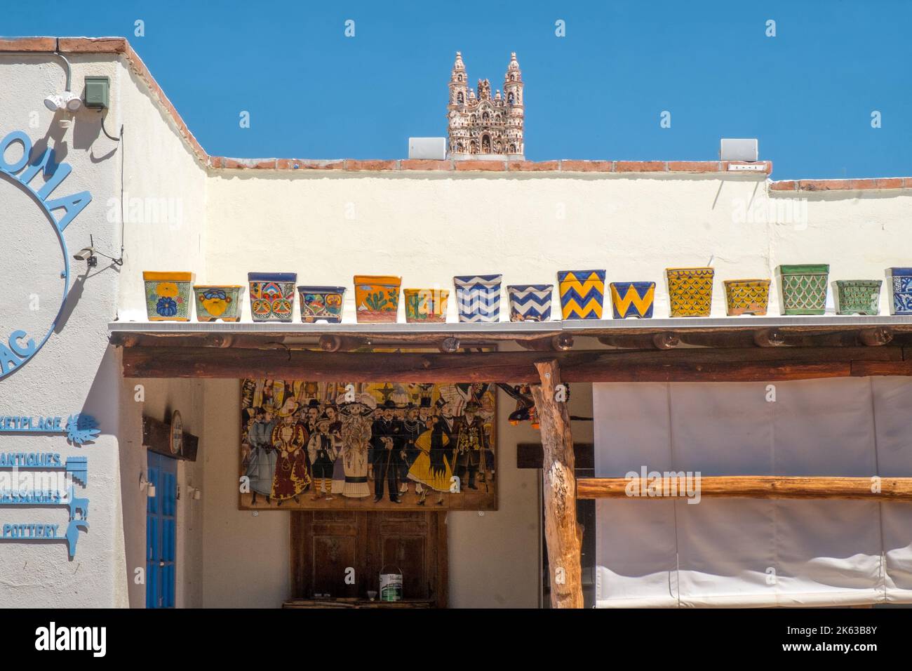 Pentole, ceramiche, negozio di arte popolare, Tubac, Arizona, STATI UNITI Foto Stock