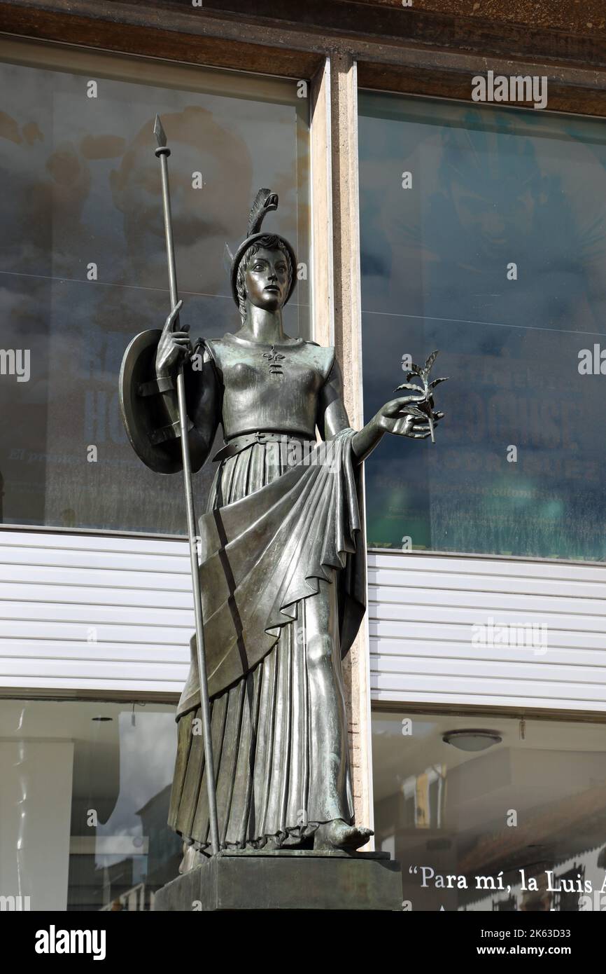 Statua di Miner/va di Ludovico consorti fuori dalla biblioteca pubblica di Bogotà Foto Stock