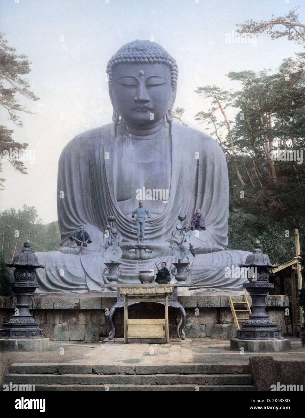 Daibutsu, statua in bronzo del buddha a Kamakura, Giappone, circa 1880 Foto Stock