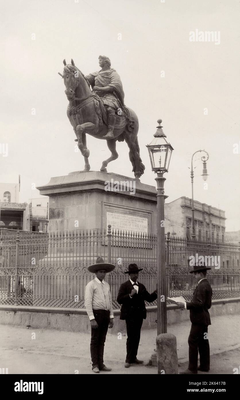 Vintage 19th ° secolo/1900 fotografia: Statua di Carlo IV, Città del Messico Foto Stock