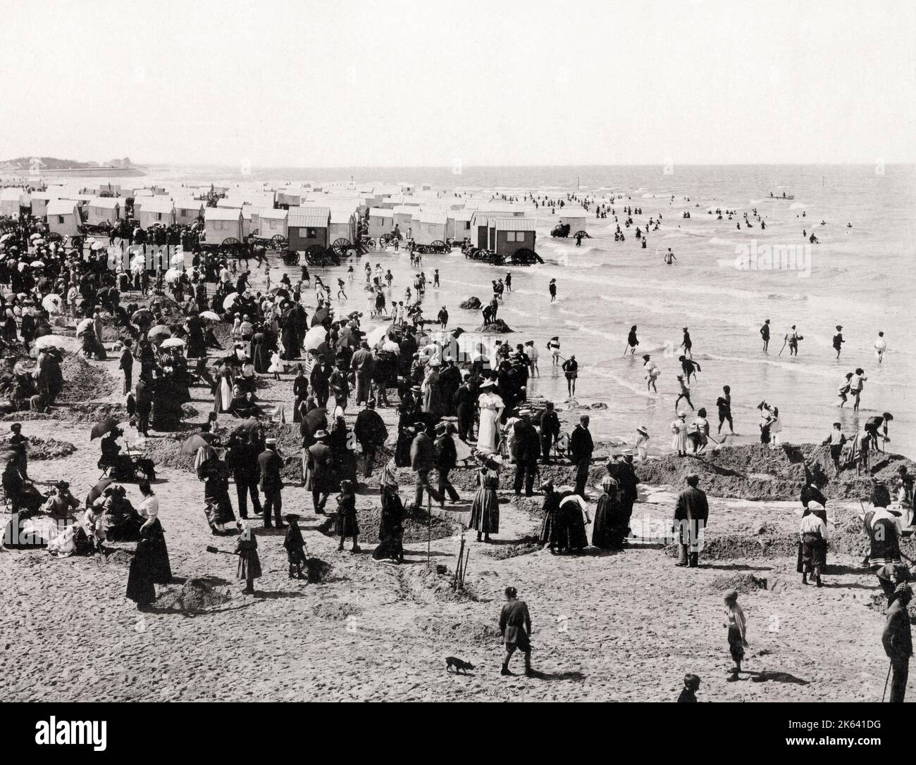 bagnanti ad asnières - 7 Bagnanti vintage immagini e fotografie stock ad alta risoluzione - Alamy