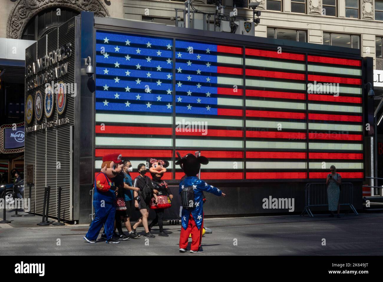 L'Armed Forces Recruiting Station si trova a Times Square dal 1946, New York City, USA 2022 Foto Stock