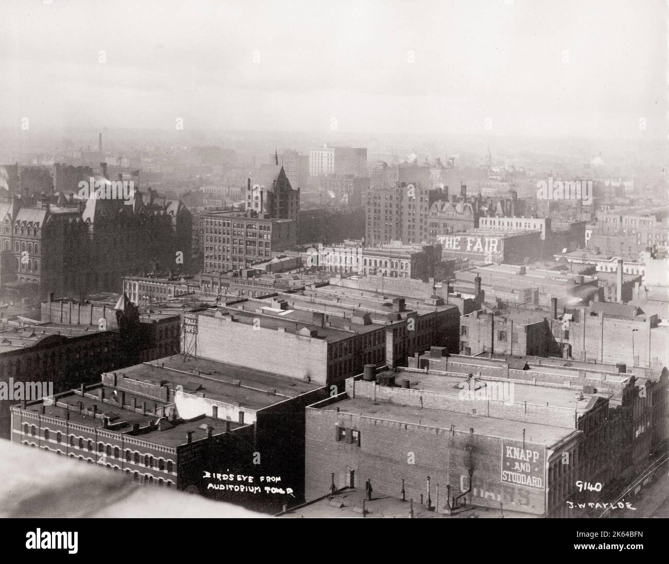 Fotografia d'epoca del XIX secolo: Vista sul tetto di Chicago dall'edificio dell'Auditorium, studio JW Taylor. Foto Stock