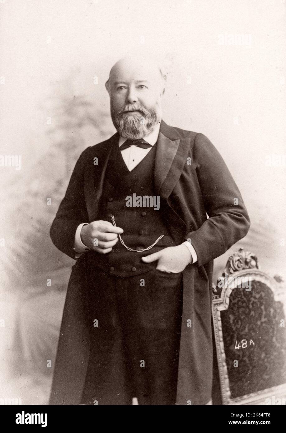 1889 fotografia - RMS Teutonico - da un album di immagini relative al lancio del vaso che è stato costruito da Harland e Wolff a Belfast per la White Star Line - in seguito per ottenere notorietà come il proprietario del Titanic. L'album mostra gli interni della nave, membro dell'equipaggio, crociere di prova, compresa una visita a bordo mediante il Kaiser tedesco e il Principe di Galles, così come molte immagini di altri visitatori. Questa immagine - William Imrie della White Star Line Foto Stock