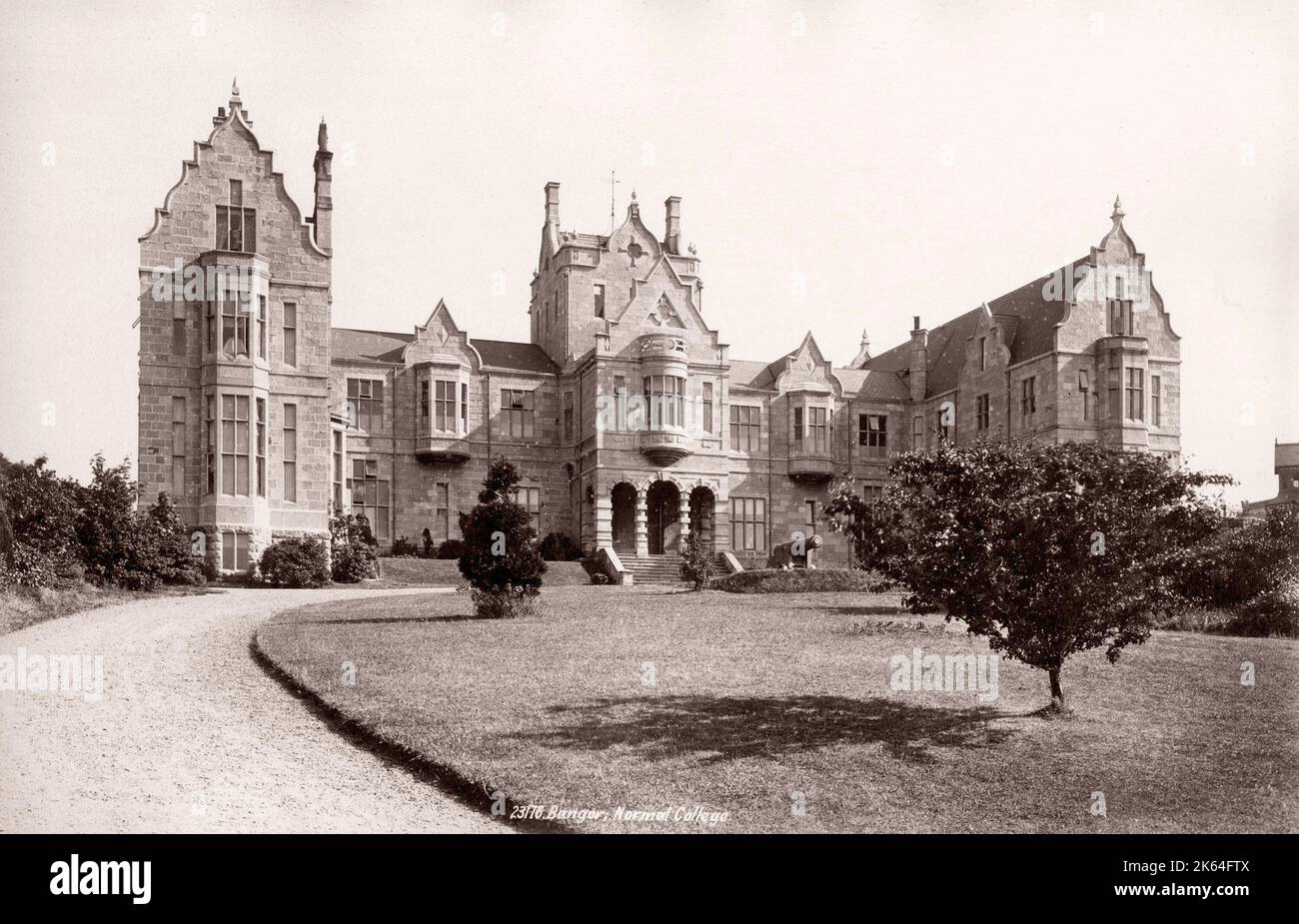 Vintage del XIX secolo fotografia - Regno Unito - normale College, Bangor, Galles Foto Stock