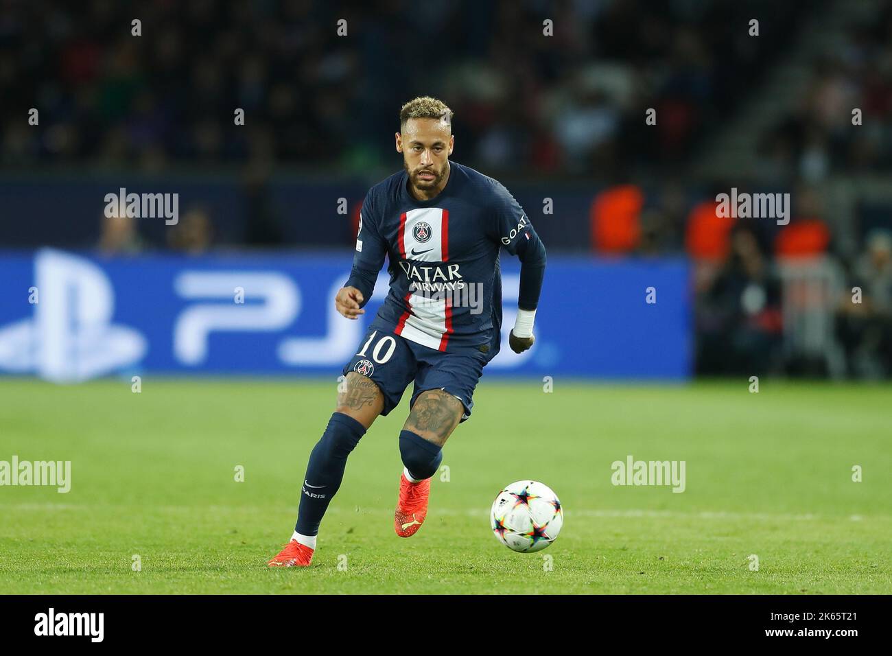 Parigi, Francia. 11th Ott 2022. Neymar (PSG) Calcio/Calcio : UEFA Champions League fase di gruppo Matchday 4 Gruppo H incontro tra Parigi Saint-Germain 1-1 SL benfica al Parc des Princes di Parigi, Francia . Credit: Mutsu Kawamori/AFLO/Alamy Live News Foto Stock