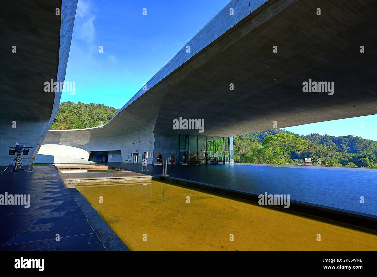 Centro visitatori di Xiangshan presso l'area panoramica nazionale del lago Sun Moon, Yuchi Township, Nantou County, Taiwan Foto Stock