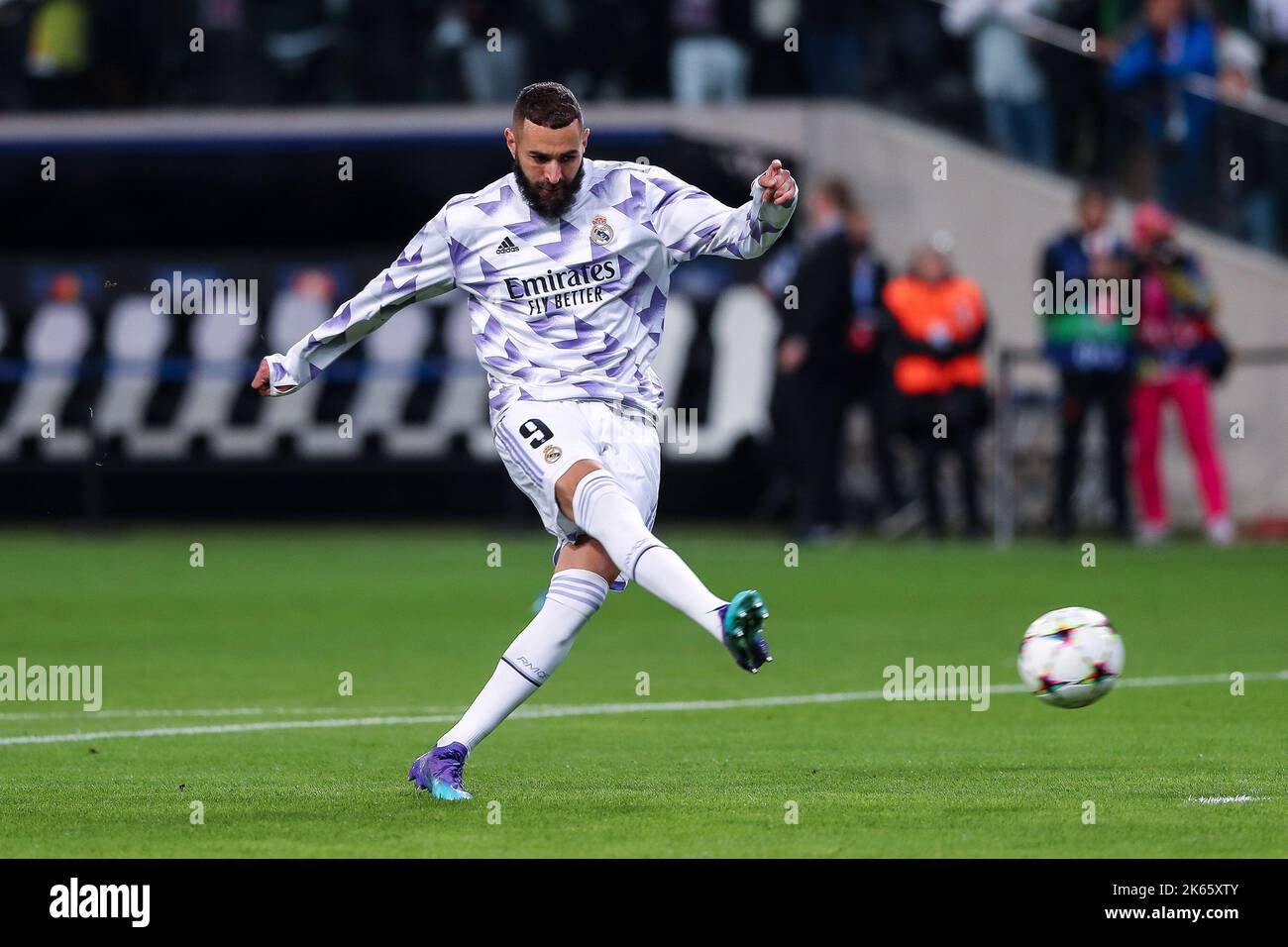 Varsavia, Polonia. 11th Ott 2022. Karim Benzema durante la partita della UEFA Champions League tra Shakhtar Donetsk e Real Madrid il 12 ottobre 2022 a Varsavia, Polonia. (Foto di PressFocus/Sipa USA)France OUT, Poland OUT Credit: Sipa USA/Alamy Live News Foto Stock