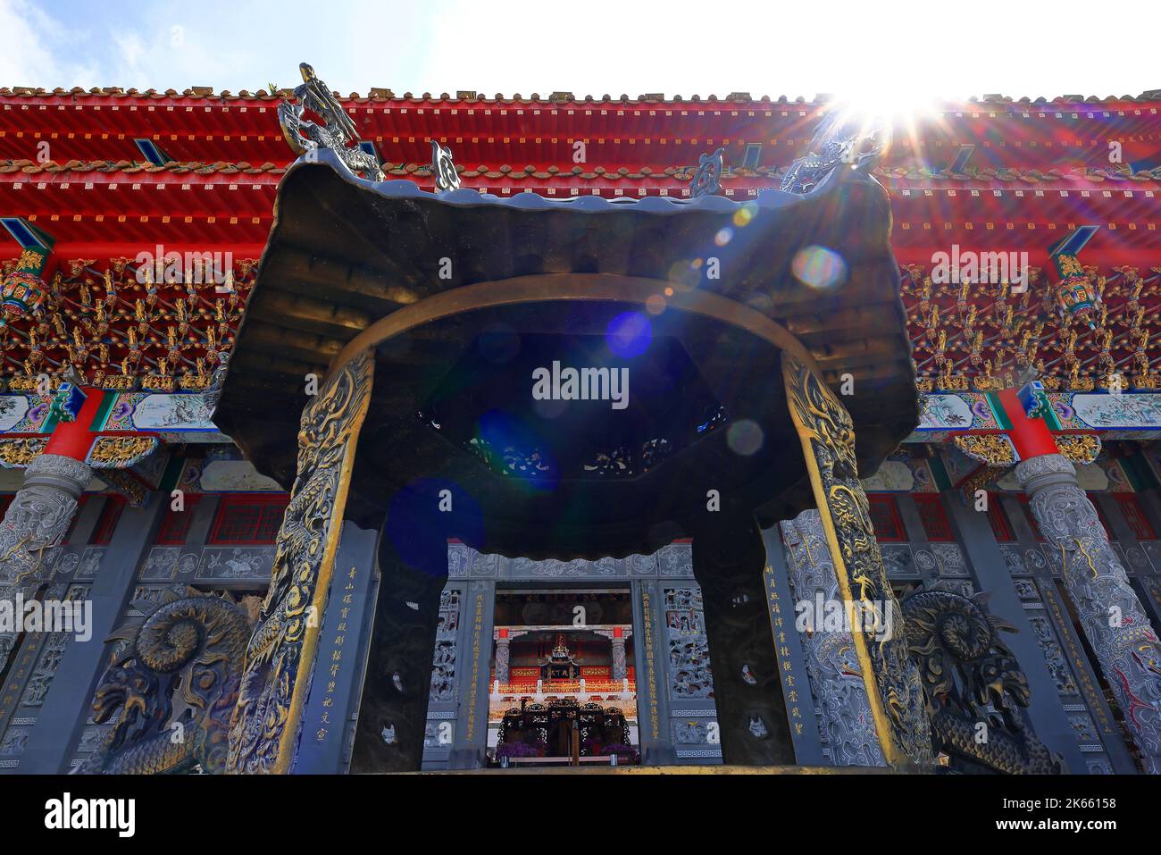 Tempio di Wenwu situato nella Sun Moon Lake National Scenic Area, Yuchi Township, Nantou County, Taiwan Foto Stock