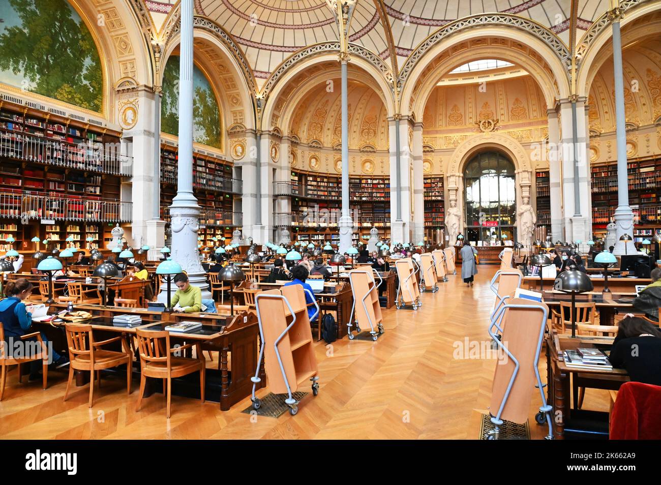 Parigi (75) 2nd° arrondissement. Riapertura nel settembre 2022 della sala ovale della Biblioteca Nazionale Richelieu dopo 10 anni di lavoro Foto Stock