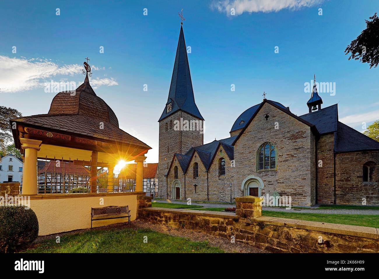 Chiesa parrocchiale di San Blasio a Balve, Germania, Renania Settentrionale-Vestfalia, Sauerland, Balve Foto Stock