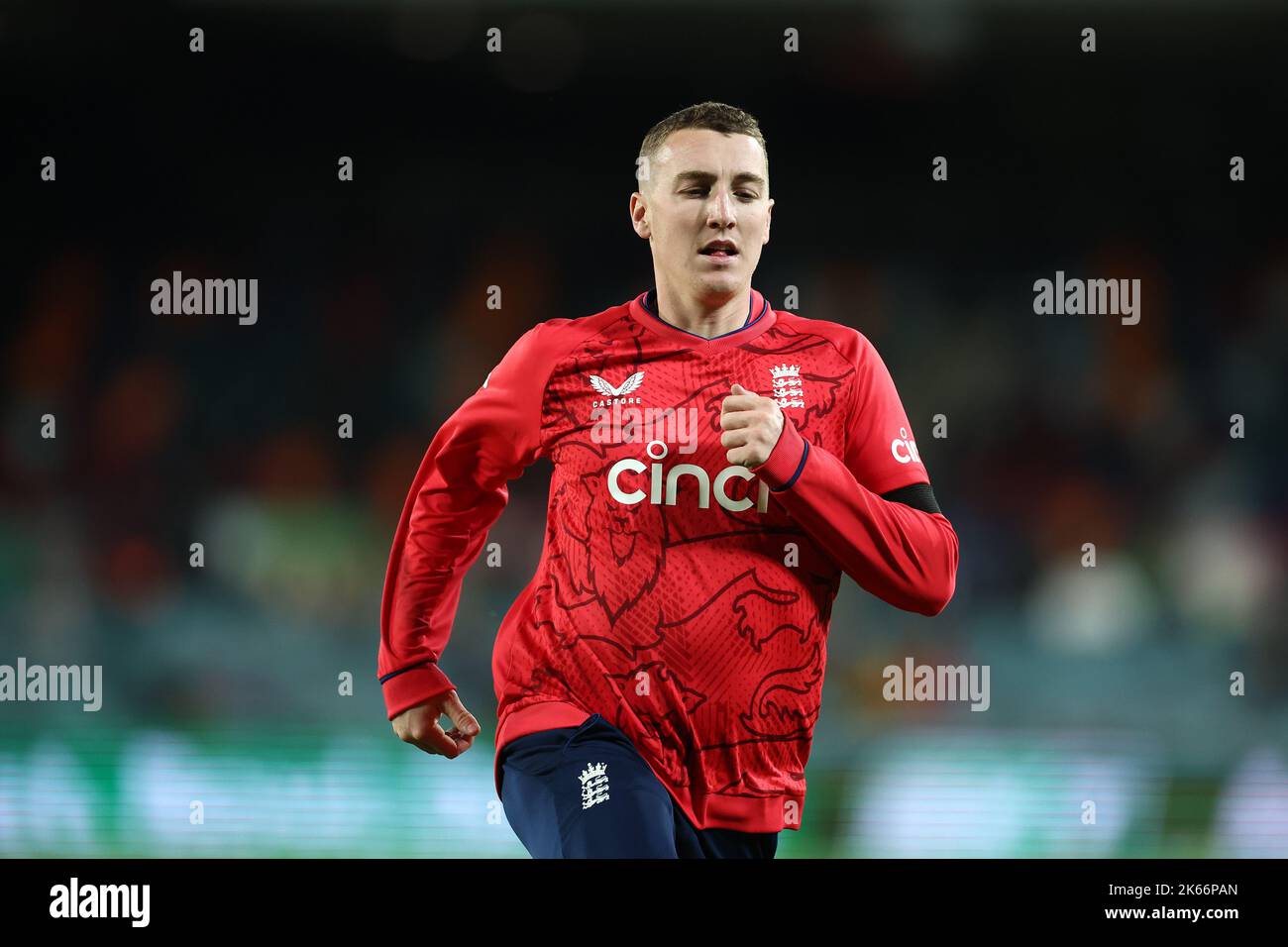 Harry Brook of England durante la partita di Dettol T20I Serie 2 di 3 Australia vs Inghilterra a Manuka Oval, Canberra, Australia, 12th ottobre 2022 (Foto di Patrick Hoelscher/News Images) Foto Stock