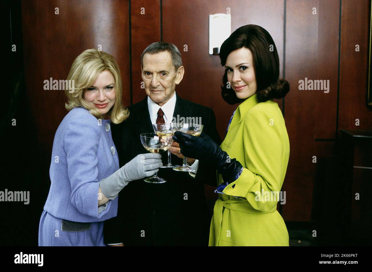 RENEE ZELLWEGER, TONY RANDALL, SARAH PAULSON, giù con amore, 2003 Foto Stock