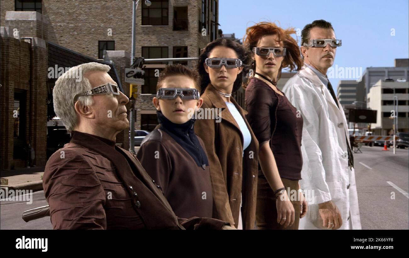 RICARDO MONTALBAN, DARYL SABARA, Alexa VEGA, Carla Gugino, Antonio Banderas, SPY KIDS 3-D: GAME OVER, 2003 Foto Stock