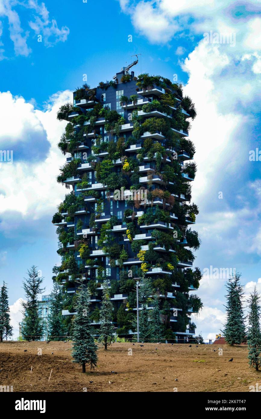 Bosco verticale blocco torre residenziale a Milano Foto Stock