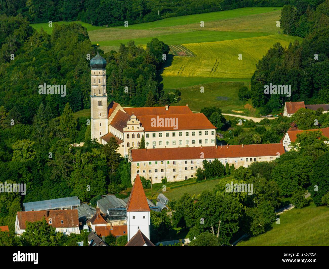 Splendida vista a Mönchsdeggingen nel Ries Nördlinger Foto Stock