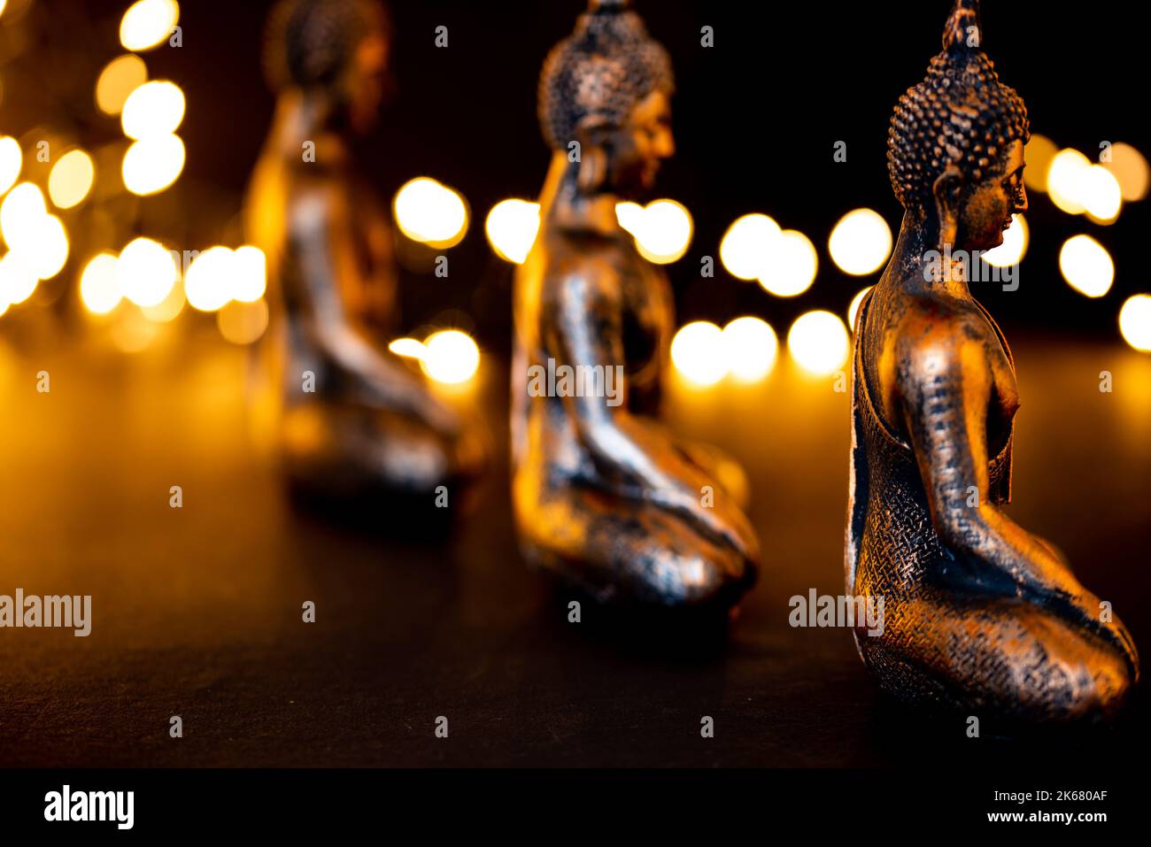 Paesi Bassi. Ottobre 2022.buddha statua in calma riposo posa. Shakyamuni Buddha è un insegnante spirituale, una delle tre religioni del mondo. ph di alta qualità Foto Stock