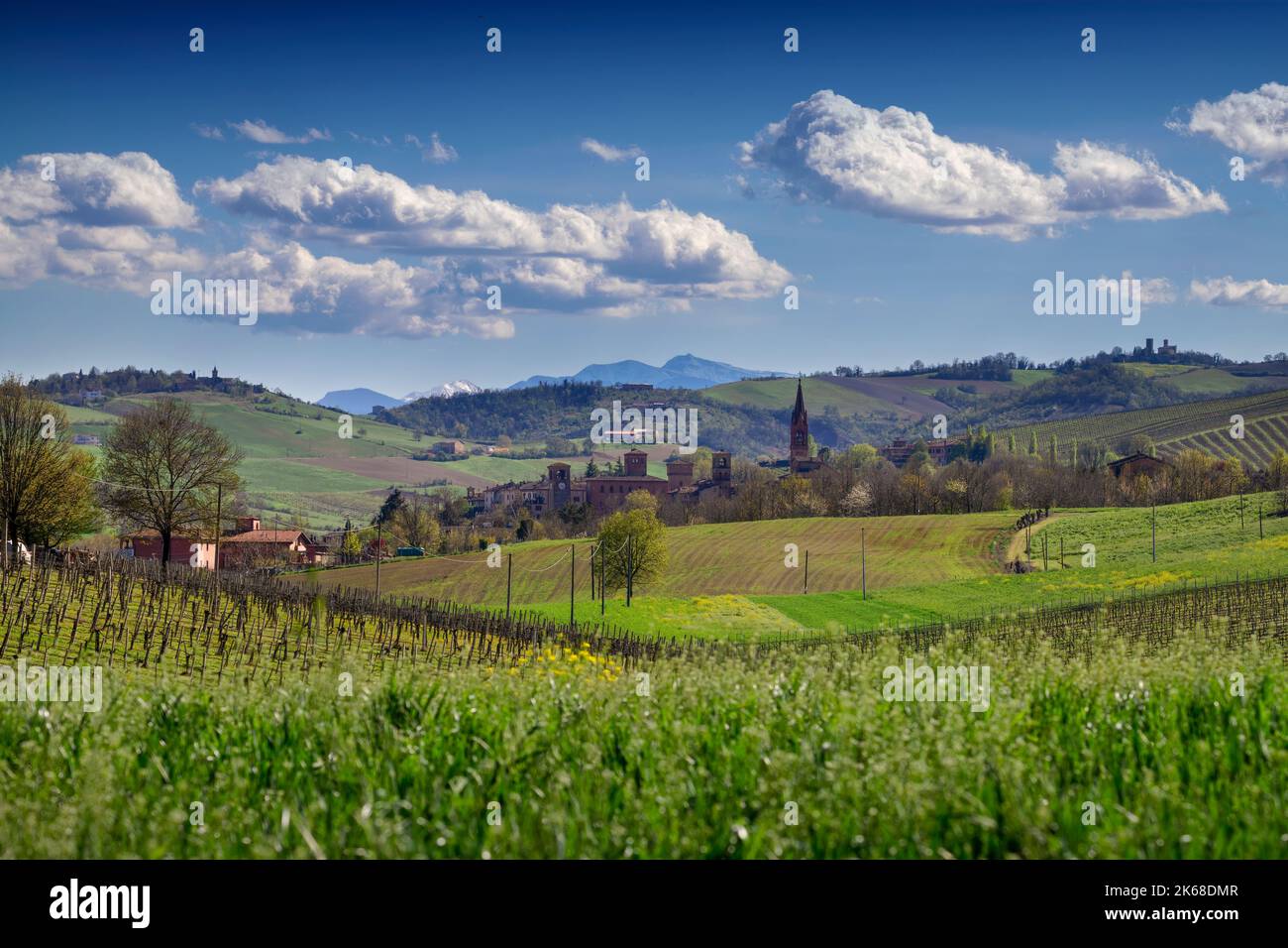 Castelvetro di Modena in primavera (Emilia Romagna, Italia) Foto Stock