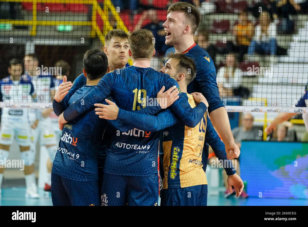 Verona, Italia. 8th ottobre 2022. Partita del Campionato Italiano di Pallavolo Superlega tra WithU Verona e ITAS Trentino. Foto Stock